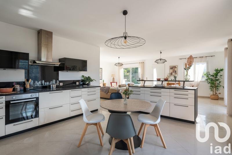 Maison - 145 m² - 4 pièces