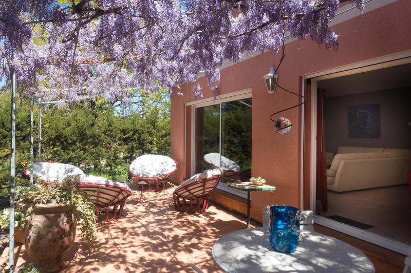 Villa - 120 m² - 6 pièces