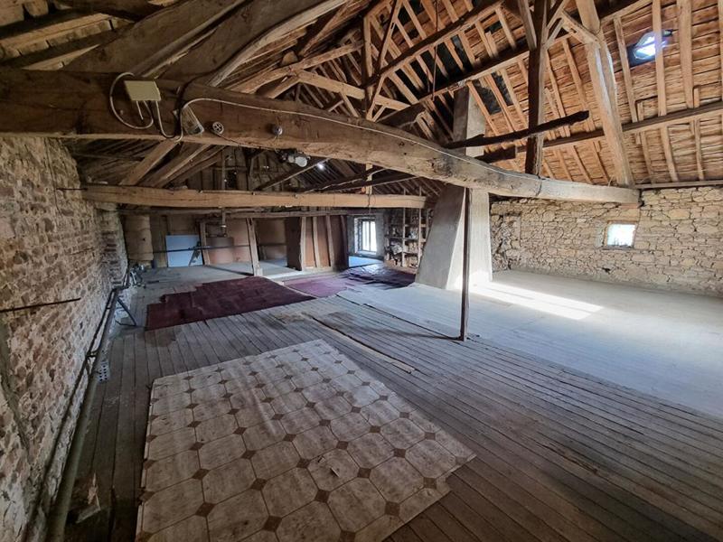 Maison - 107 m² - 5 pièces