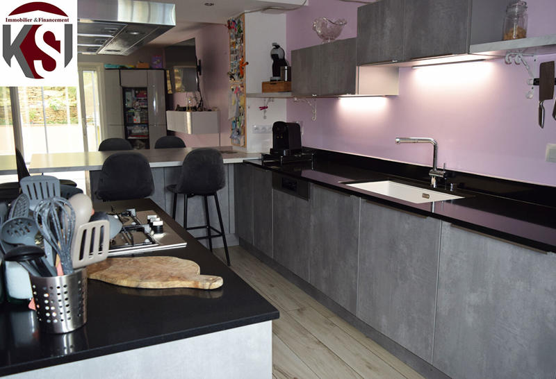 Maison - 126 m² - 5 pièces