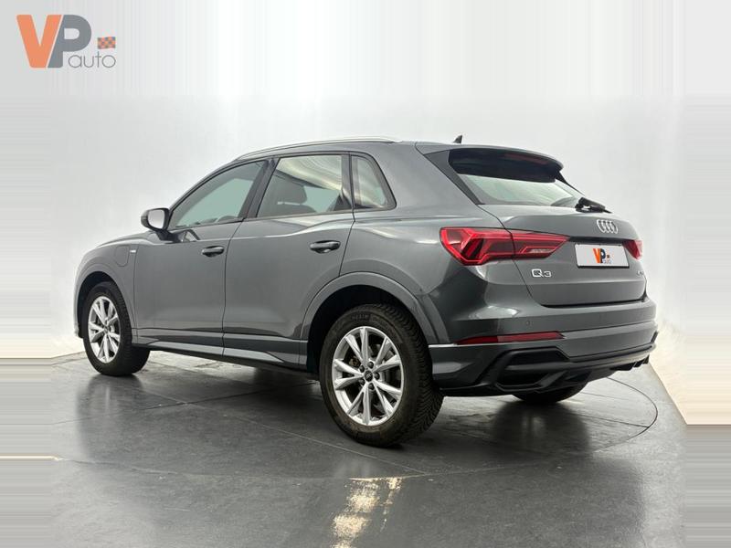 Audi Q3 45 TFSIe 245 ch s tronic 6 s line