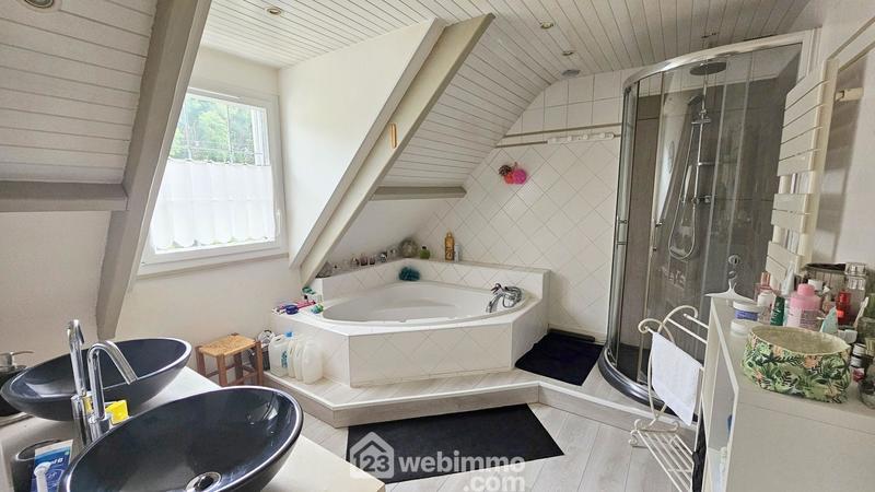 Maison - 125 m² - 6 pièces