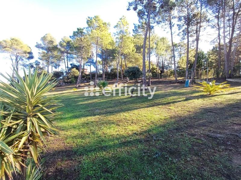 Villa - 155 m² - 6 pièces