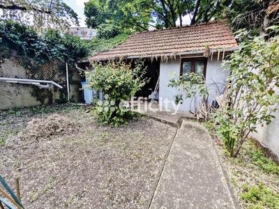 Maison - 142 m² - 7 pièces