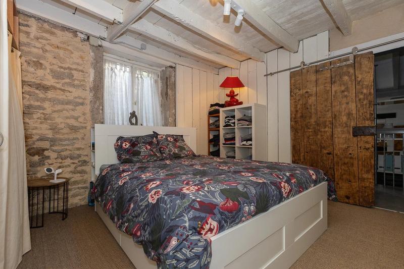 Maison - 186 m² - 7 pièces