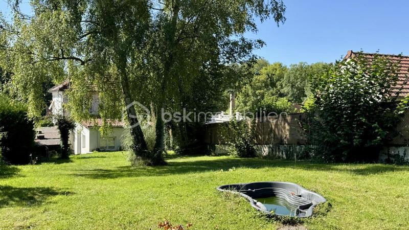 Maison - 105 m² - 6 pièces