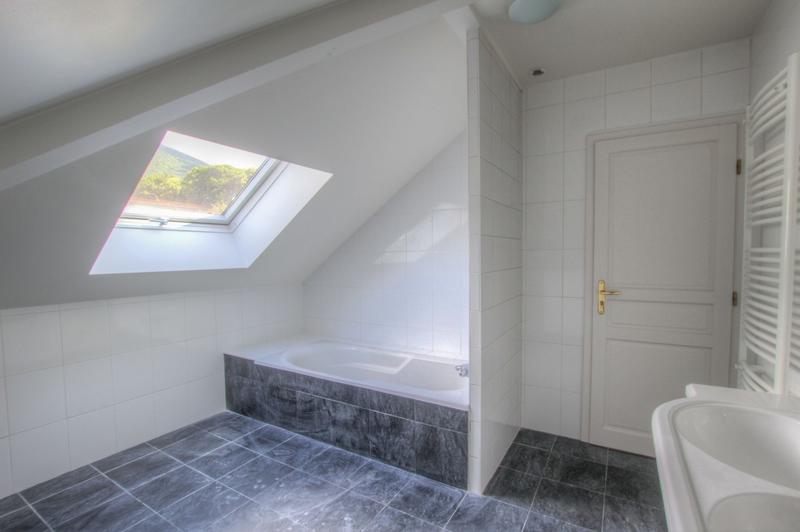 Maison - 158 m² - 5 pièces