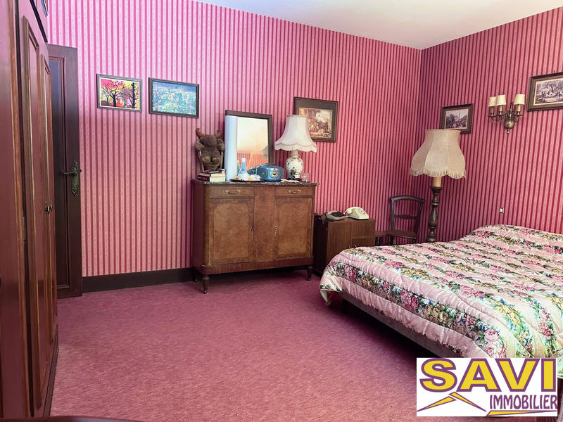 Maison traditionnelle - 153 m² - 5 pièces