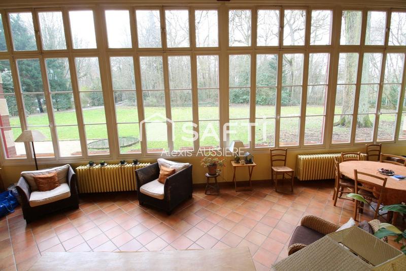 Maison - 412 m² - 11 pièces