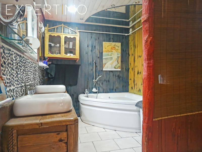 Maison - 164 m² - 7 pièces