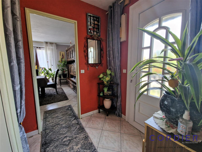 Maison - 100 m² - 6 pièces