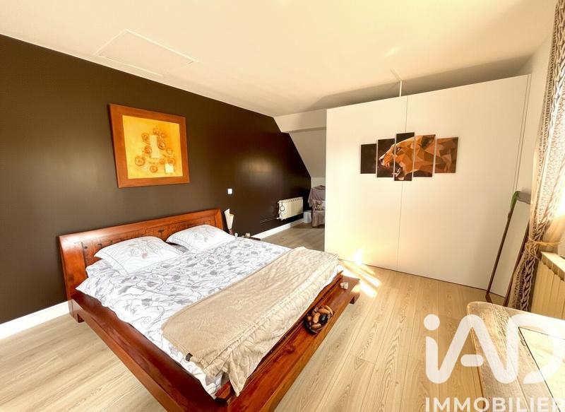 Maison - 168 m² - 7 pièces