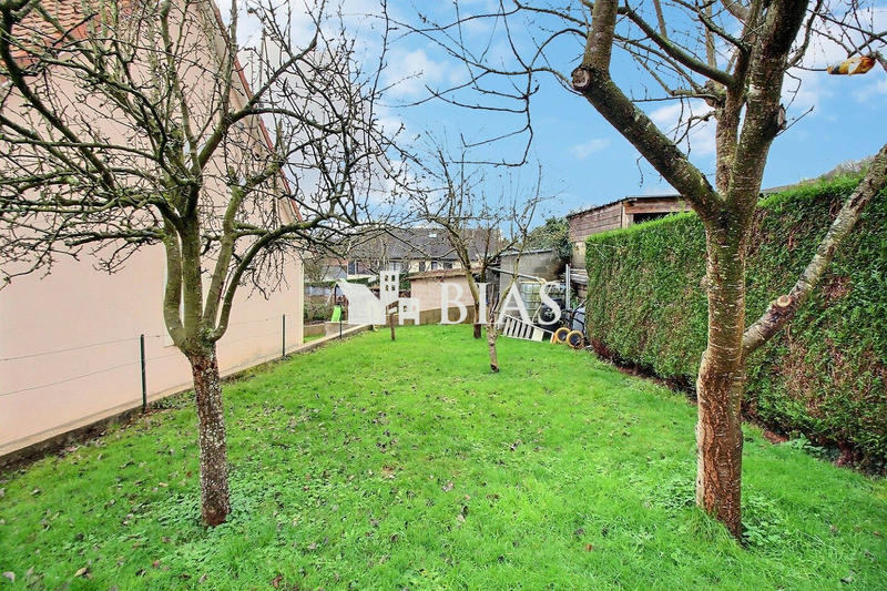 Maison - 146 m² - 7 pièces