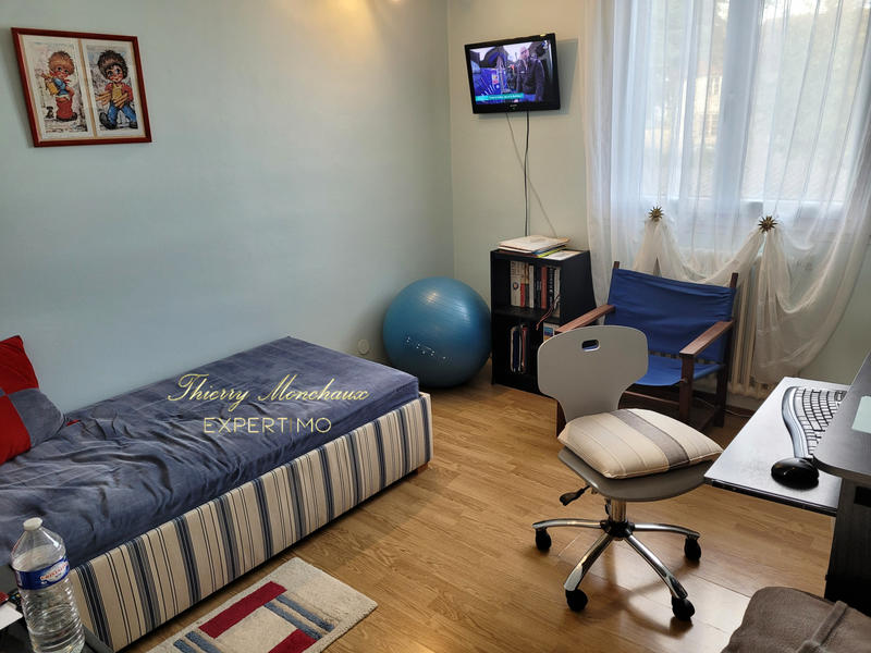 Appartement - 92 m² - 5 pièces