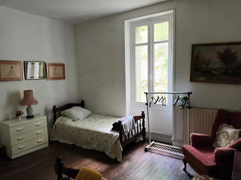 Propriété - 158 m² - 7 pièces