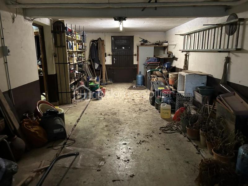 Propriété - 236 m² - 10 pièces