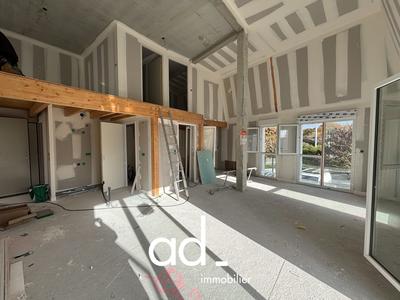 Appartement - 84 m² - 4 pièces