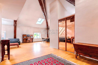 Appartement - 102 m² - 4 pièces