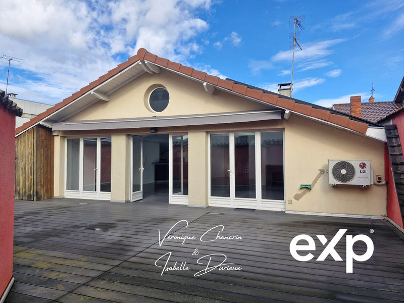 Loft - 181 m² - 5 pièces