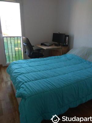 Chambre - 12 m² - 1 pièce