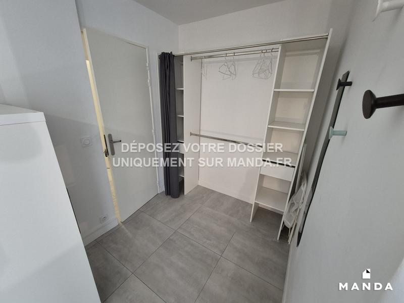 Chambre - 15 m² - 4 pièces