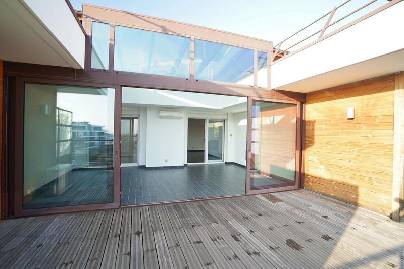 Appartement - 86 m² - 3 pièces