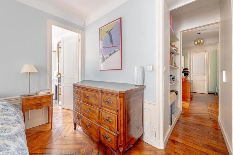 Appartement - 85 m² - 4 pièces