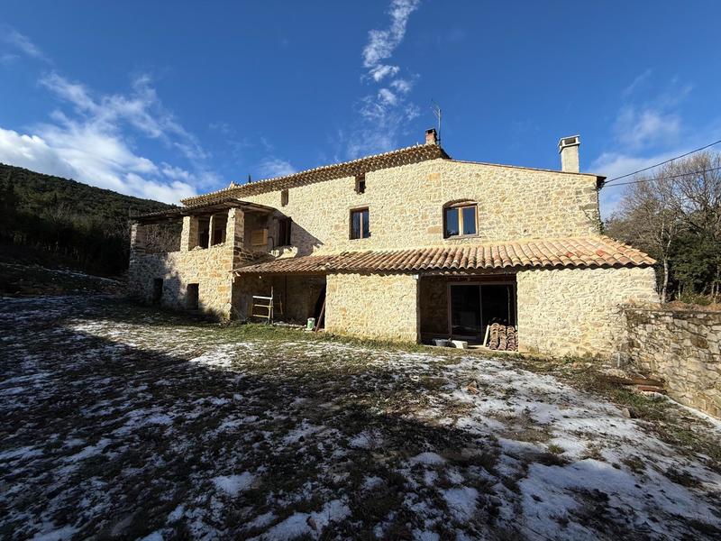 Maison - 246 m² - 8 pièces