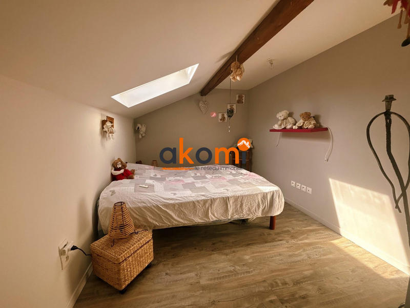 Maison - 140 m² - 5 pièces