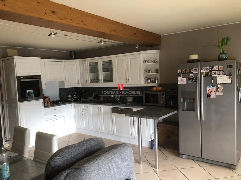 Maison - 223 m² - 6 pièces