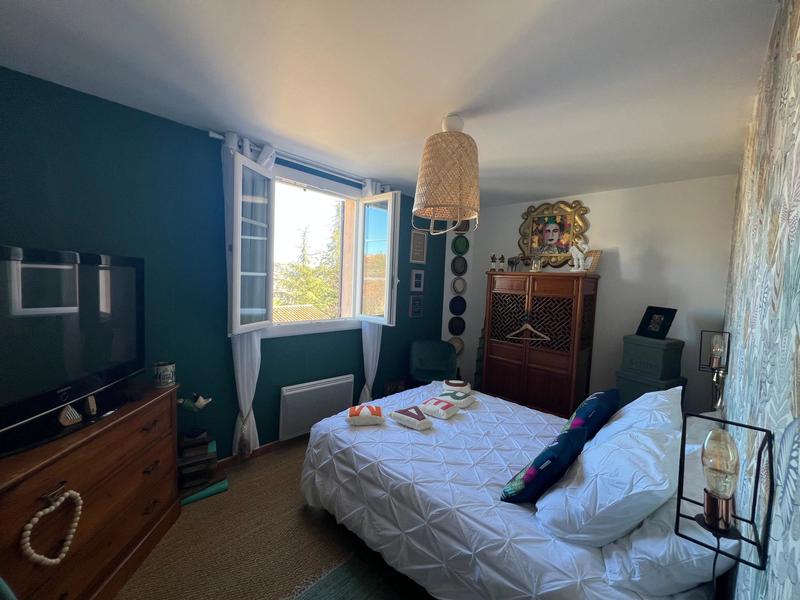 Maison - 195 m² - 7 pièces