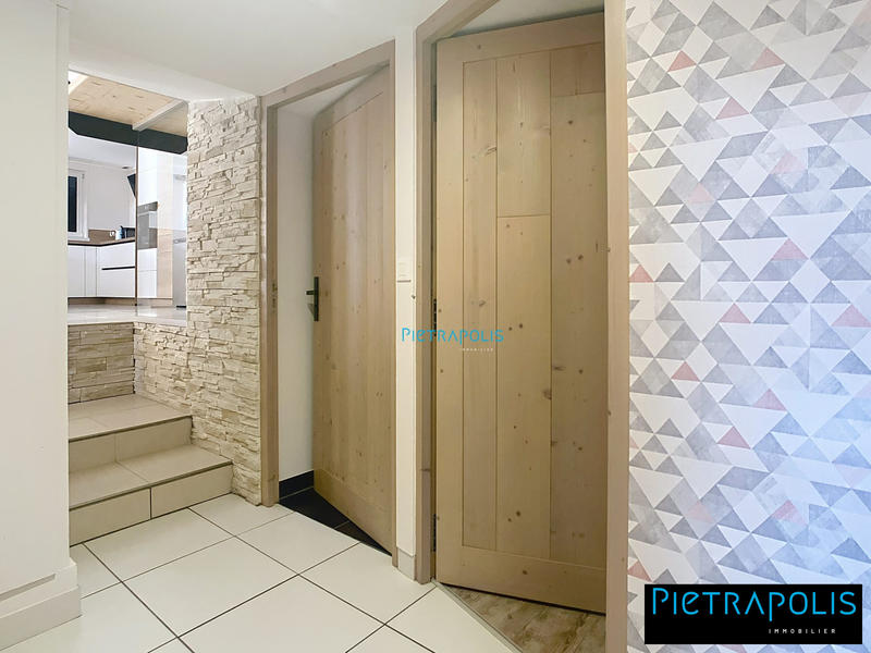 Maison - 125 m² - 5 pièces