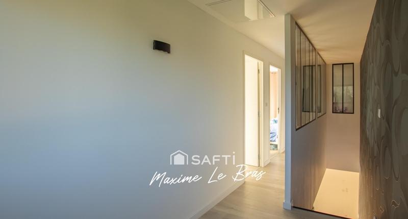 Maison - 163 m² - 6 pièces