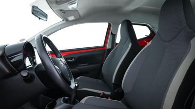 Toyota Aygo 1.0 Vvt-i X-Play 5p 72 ch