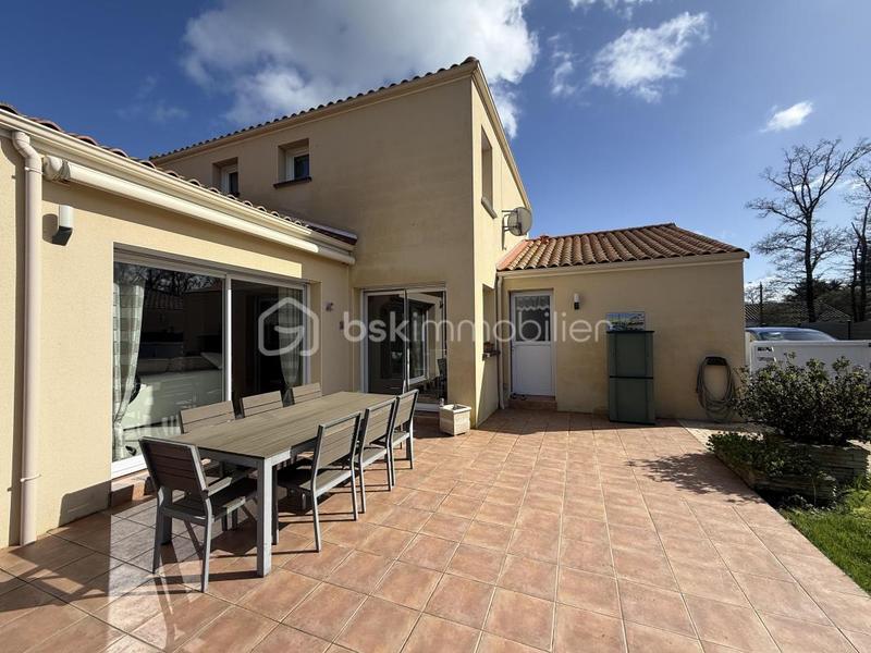 Maison - 150 m² - 7 pièces