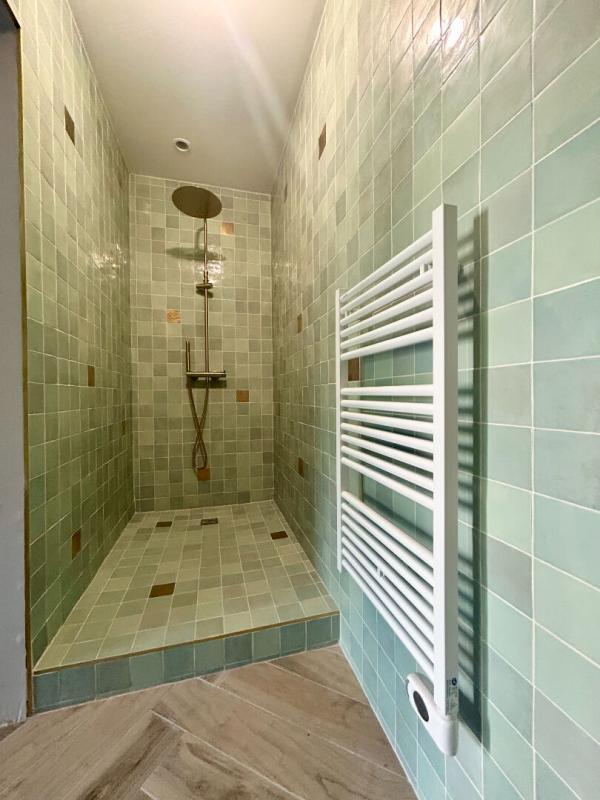 Maison - 205 m² - 7 pièces