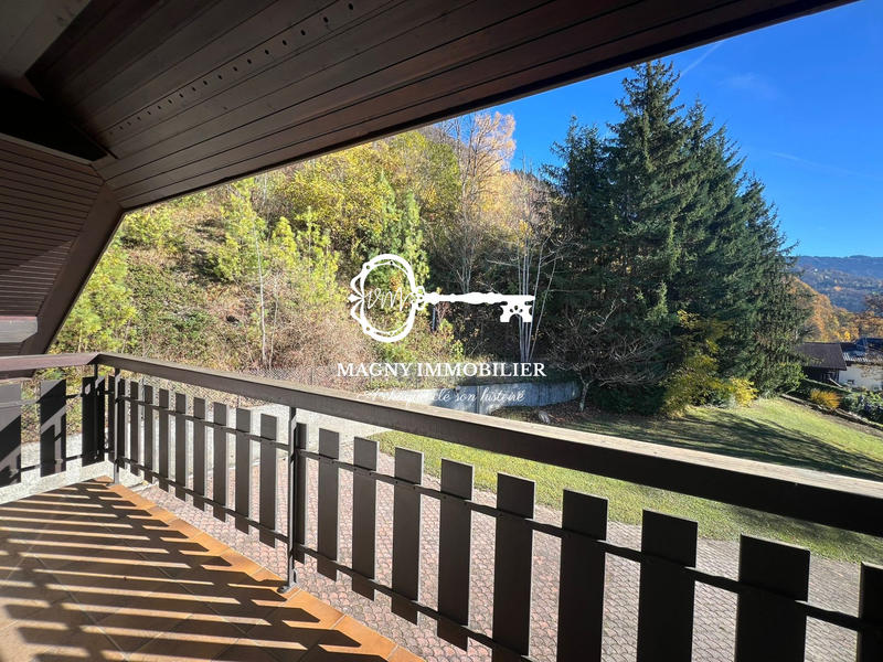 Maison - 280 m² - 10 pièces