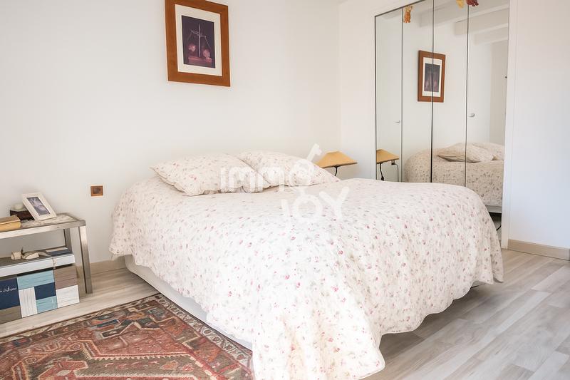 Maison - 190 m² - 7 pièces