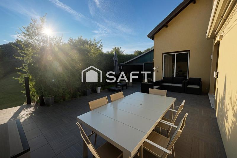 Maison - 229 m² - 6 pièces