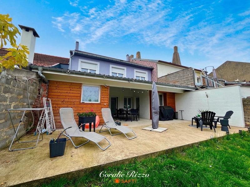 Maison - 143 m² - 6 pièces