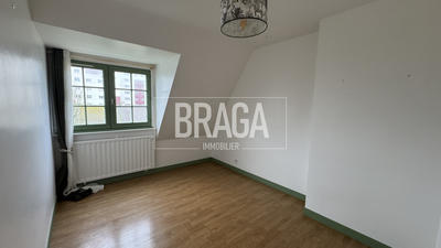 Maison - 92 m² - 6 pièces