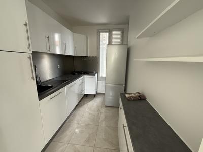 Maison - 82 m² - 5 pièces