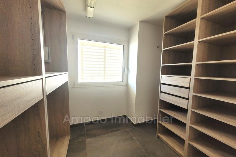 Appartement - 250 m² - 4 pièces