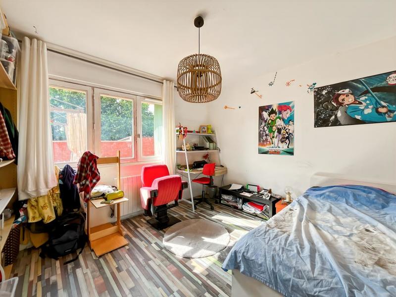 Maison - 101 m² - 5 pièces