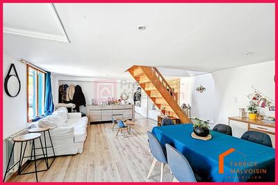 Maison - 75 m² - 4 pièces