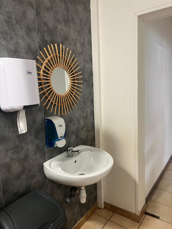 Local d'activités - 120 m²