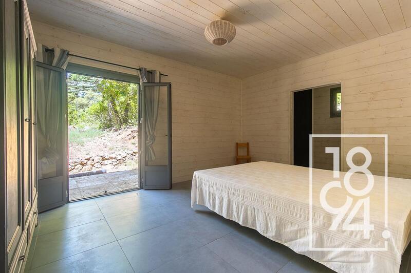 Maison - 227 m² - 5 pièces