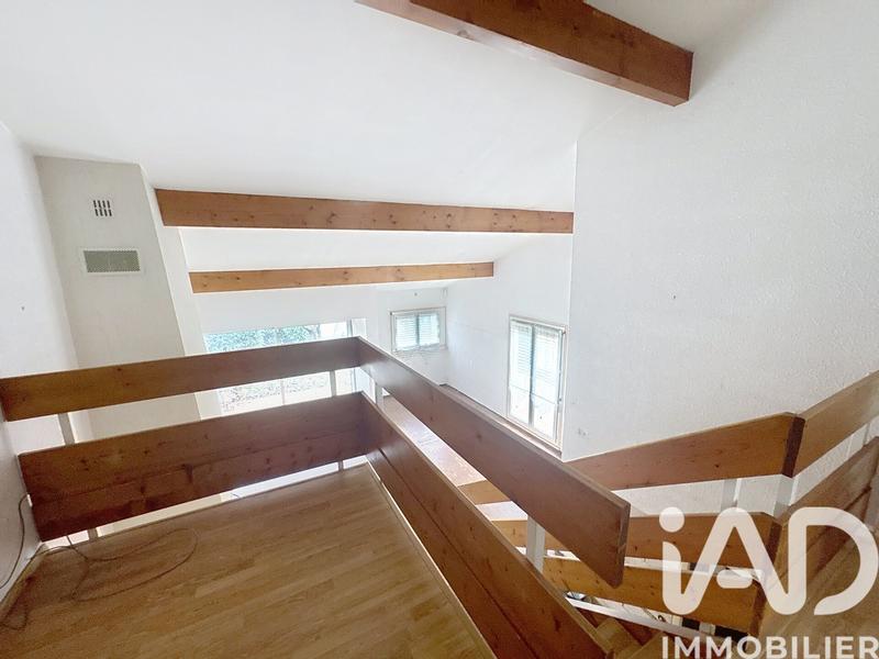 Maison - 104 m² - 4 pièces