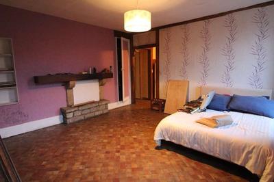 Maison de village - 181 m² - 6 pièces