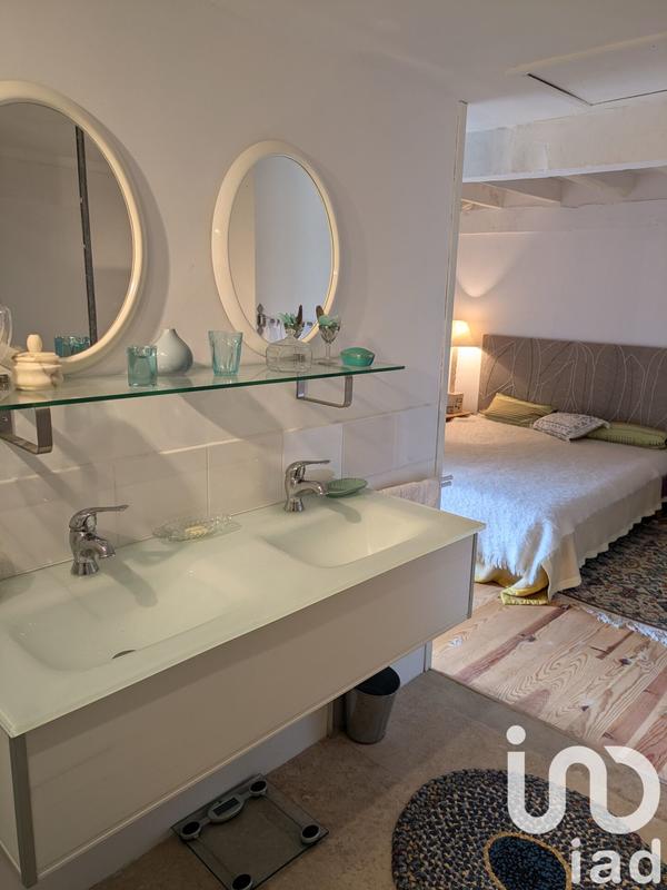 Maison - 217 m² - 7 pièces